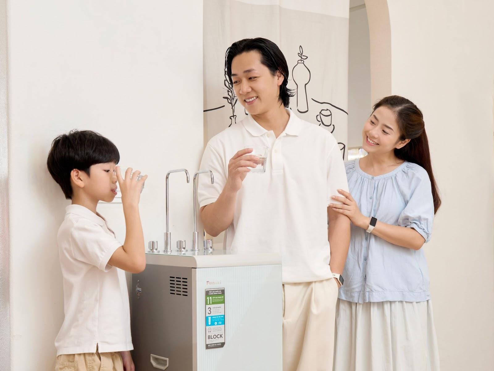 Kết hợp giữa công nghệ hiện đại và thiết kế tinh tế, máy lọc nước Funiki mang đến trải nghiệm sống tiện nghi, chăm sóc sức khỏe cho gia đình.