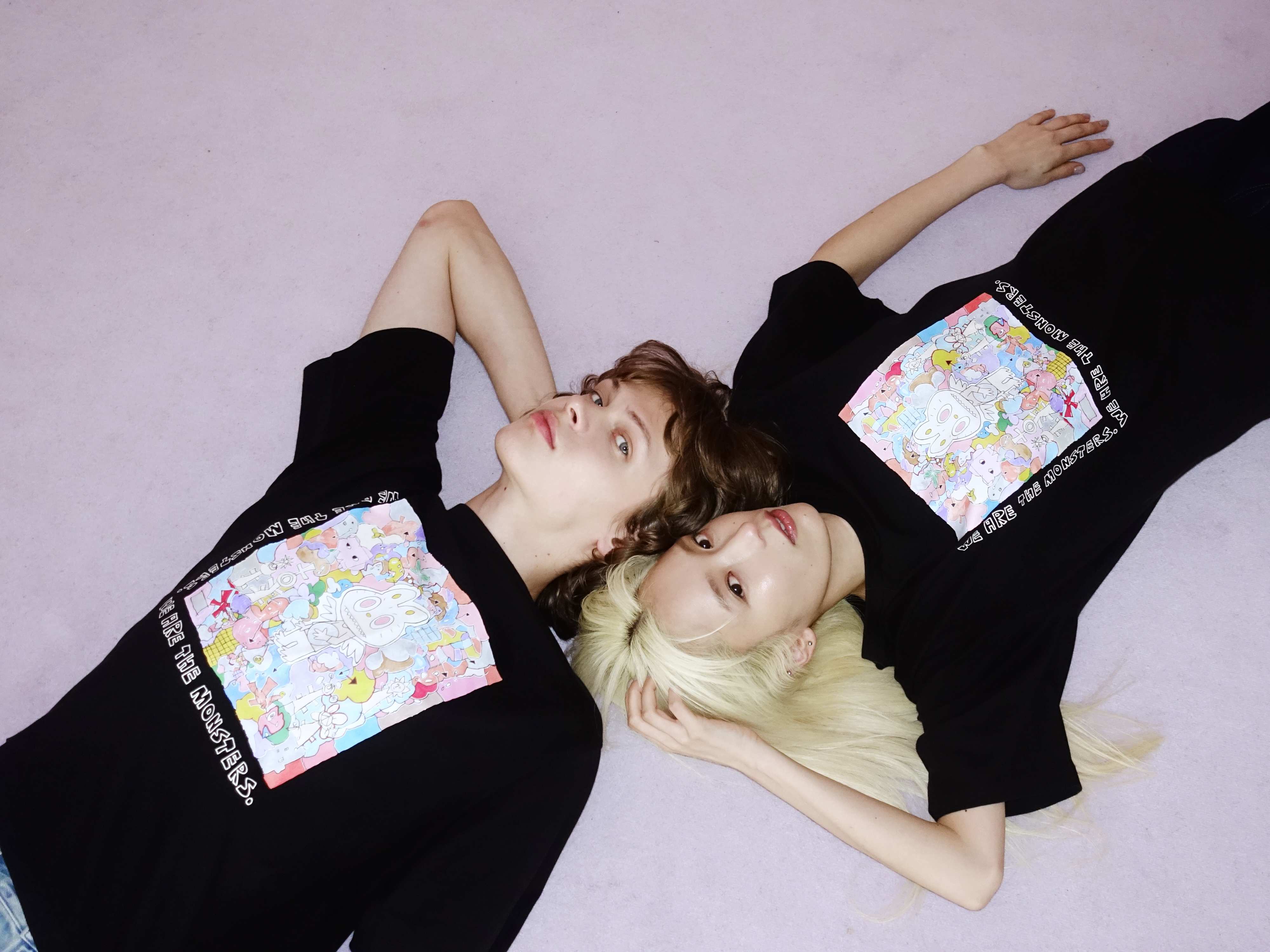 Labubu dẫn đầu gia đình quái vật cùng trở thành nhân vật chính trong bst áo thun mới của uniqlo - 5