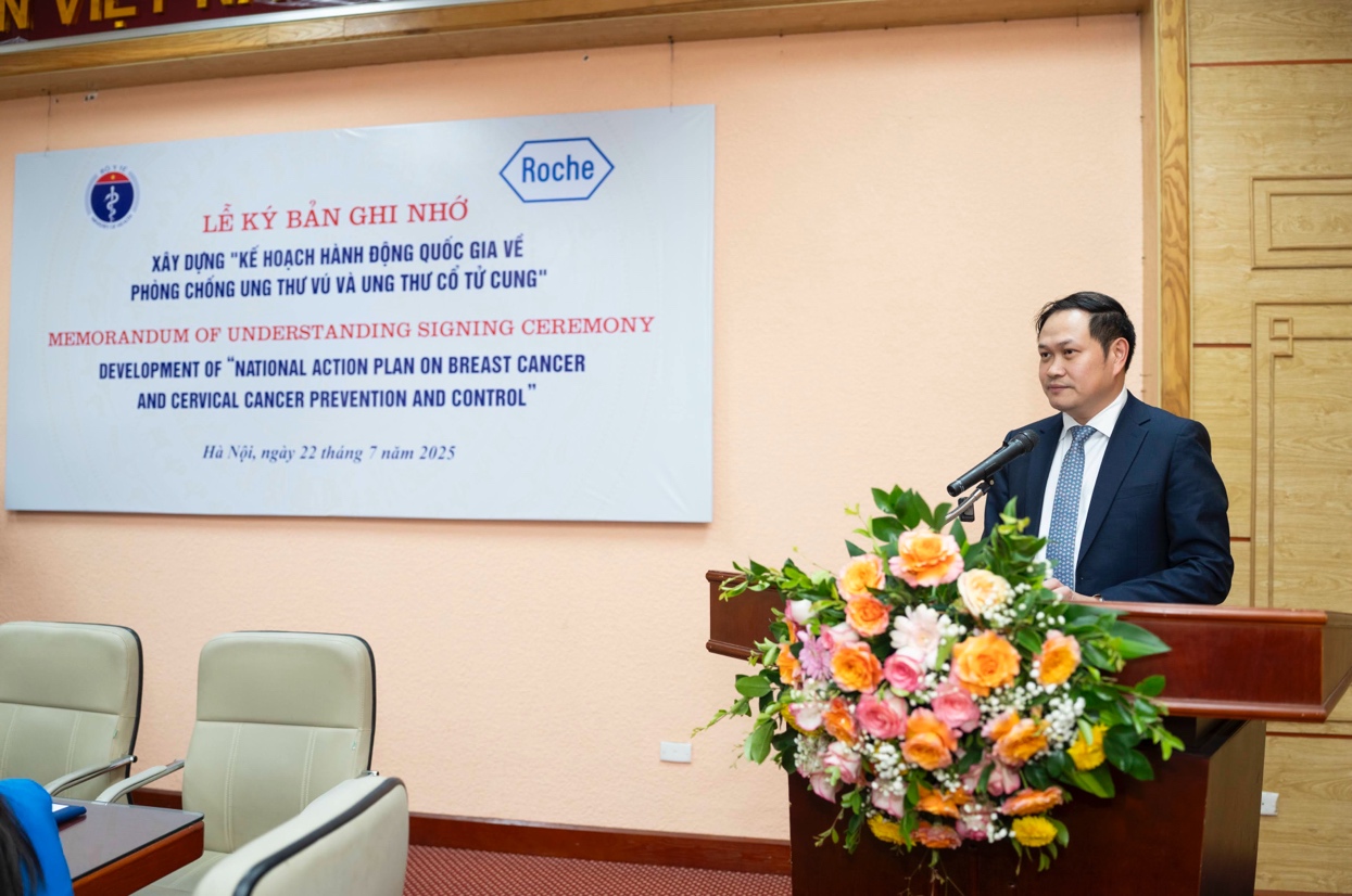 Ông Ricky He, Tổng Giám đốc Roche Diagnostics Việt Nam