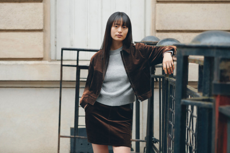 BST đặc biệt của UNIQLO mang đến đa dạng gợi ý phối đồ cho hội mặc đẹp, đặc biệt là cách phối kết theo set đồ. 