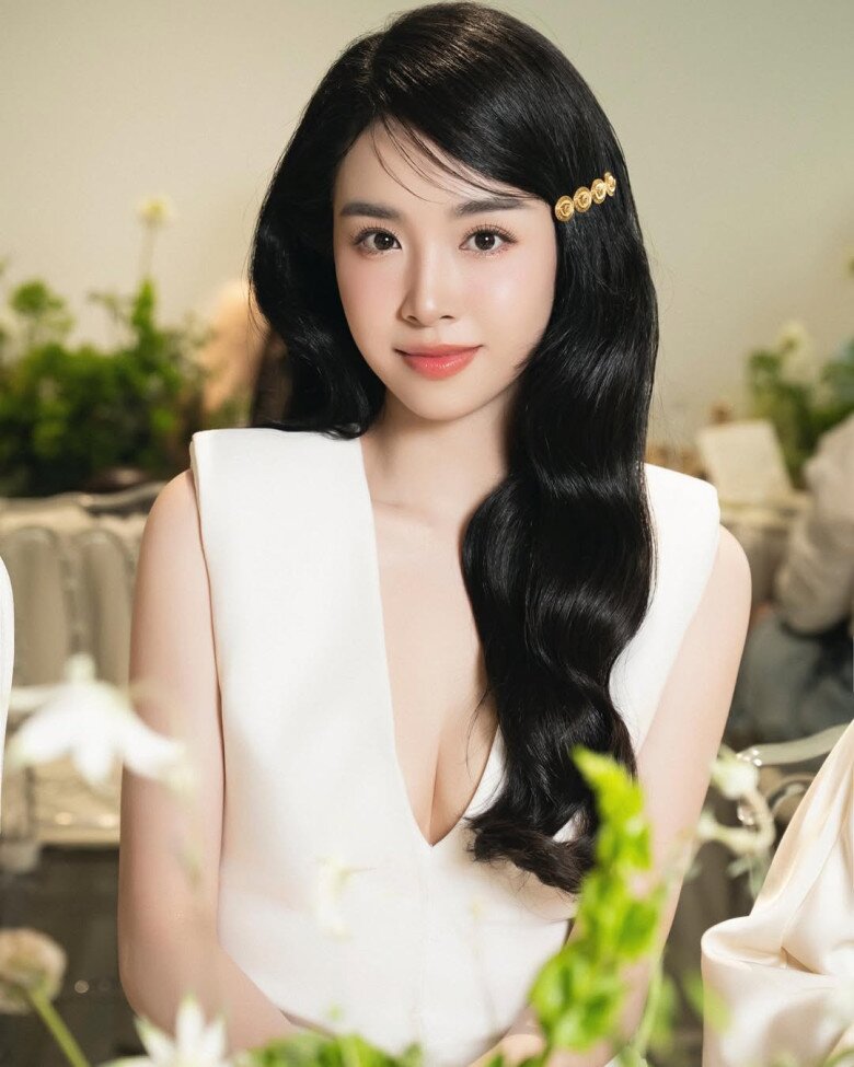 Từ visual trong trẻo, ngọt ngào...