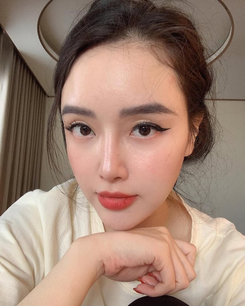 Nhan sắc xinh đẹp của em gái Hoa hậu Mai Phương Thúy.