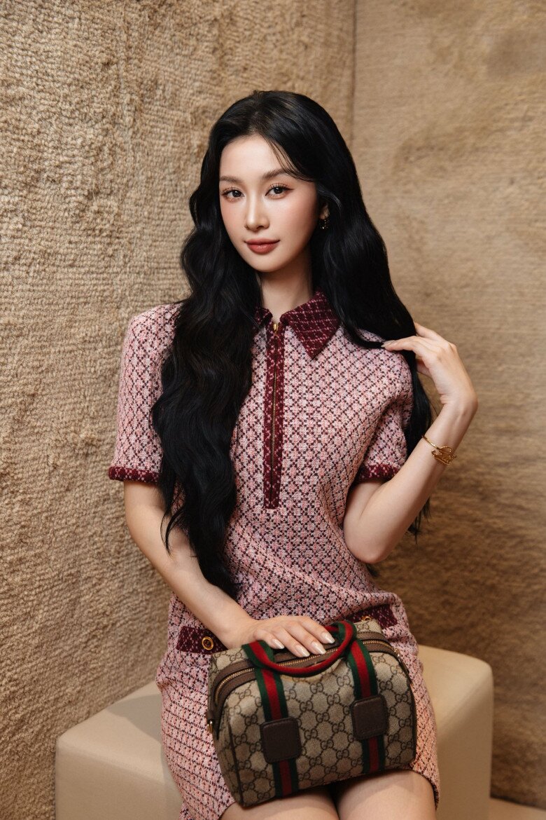 Hot girl trà sữa được báo Thái tung hô là minh tinh quyến rũ nhất Việt Nam, nghiện mặc táo bạo khoe vòng một amp;#34;dao kéoamp;#34; - 8