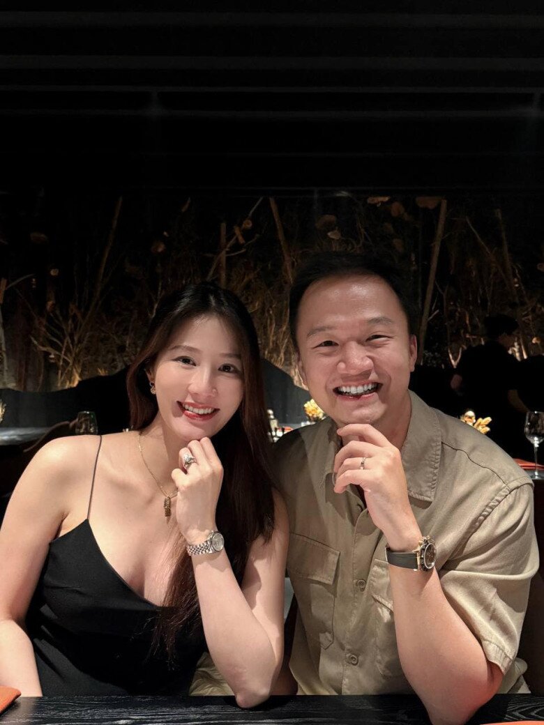 Diễm My 9x bên ông xã - doanh nhân Vinh Nguyễn.
