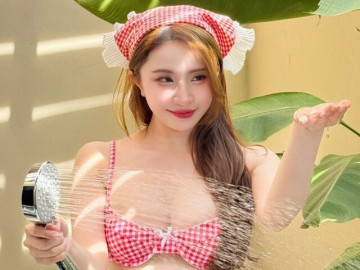 Quỳnh Nga diện bikini nóng bỏng, nhan sắc U40 gây ngỡ ngàng