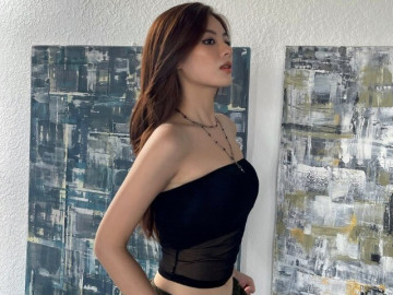 Xuất hiện chớp nhoáng nữ tiếp viên Tử Chiến Trên Không gây bão mạng