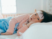 Sức khỏe - Chăm sóc con kỹ lưỡng trong hè vẫn không "thoát" ốm vặt, bác sĩ chỉ sai lầm thường gặp mà bố mẹ hay mắc phải