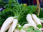 Sức khỏe - 12 loại rau củ và trái cây tốt cho tim mạch, giá cả bình dân bán đầy chợ Việt, 5.000 đồng là mua được