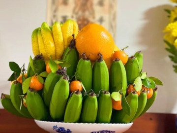Vì sao không nên ghép 2 nải chuối để thắp hương?