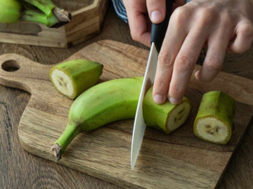 Ăn chuối sống hay chuối chín giúp sống lâu hơn? Chuyên gia Harvard chỉ cách ăn ngừa lão hóa, lại giúp trẻ đẹp