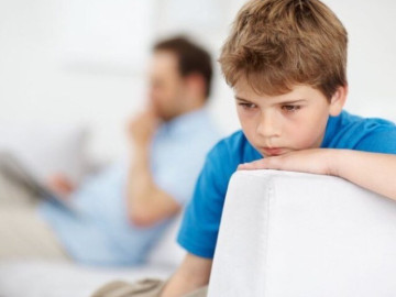 Nam sinh 14 tuổi chống đối bố mẹ, không hợp tác với thầy cô khiến cả gia đình hối hận vì không làm sớm một điều