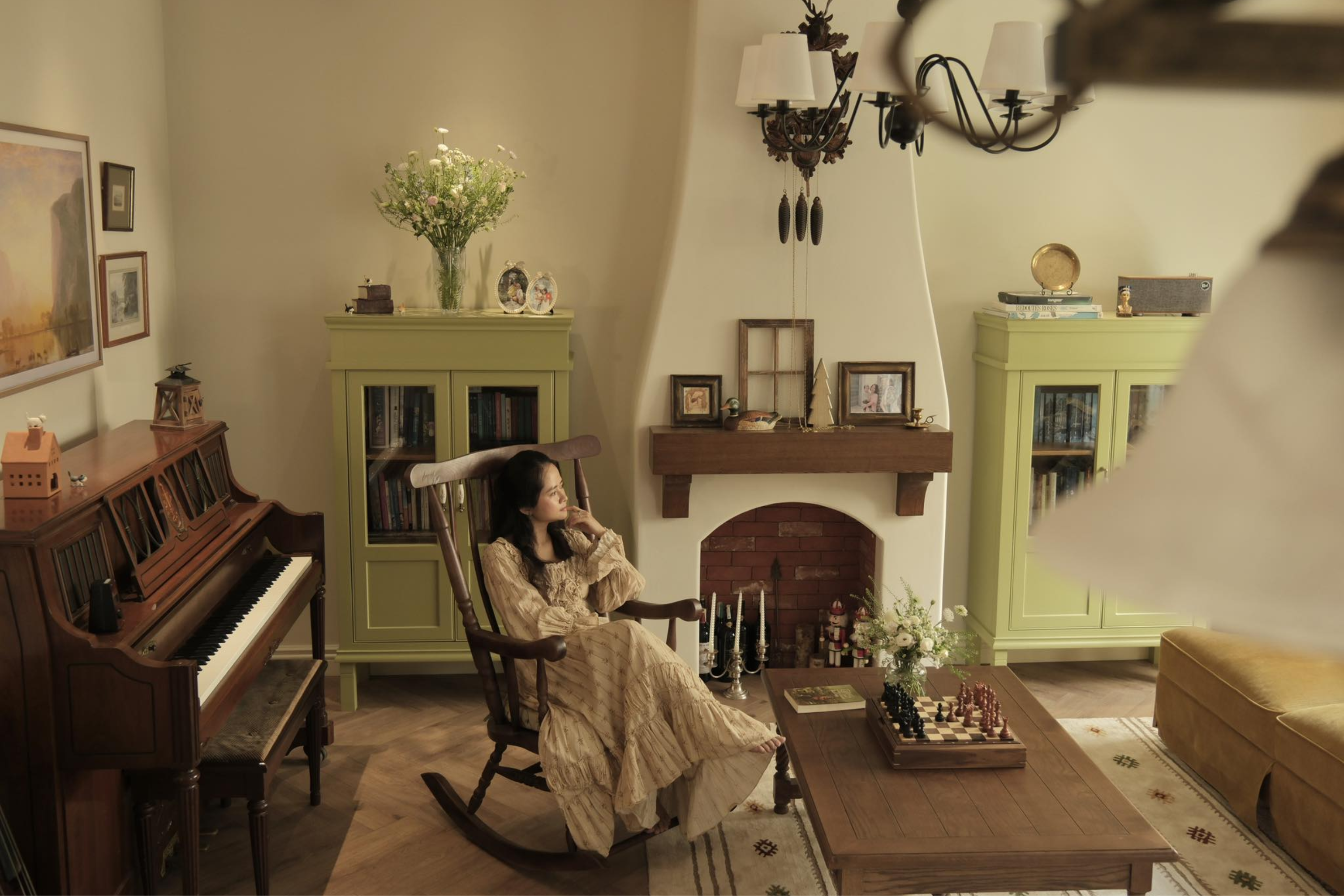 Mẹ 2 con Hà Nội khiến cõi mạng trầm trồ khi xây căn nhà 4 tầng màu xanh bơ đẹp như tranh - 1