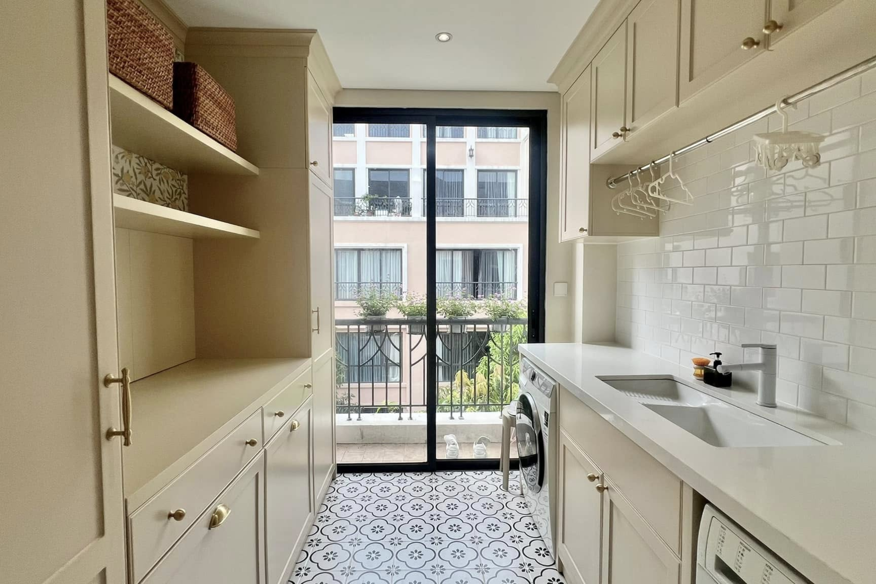 Mẹ 2 con Hà Nội khiến cõi mạng trầm trồ khi xây căn nhà 4 tầng màu xanh bơ đẹp như tranh - 20