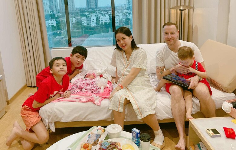 Mẹ đơn thân được trai Tây quen qua mạng chuyển khoản 1 tỷ, kết hôn lần 2 chỉ việc ngồi chơi, còn đẻ con lai quá đẹp - 6