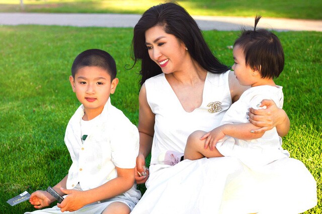 Có 2 con khác bố, ca sĩ Hồng Nhung đặt tên cho con trai và con gái khiến nhiều người ấn tượng - 3