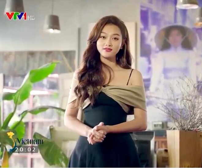 Cựu MC VTV sinh con gái đẹp như “búp bê sống”, nhiều người khẳng định: Mẹ chuẩn đẹp tự nhiên, gen lại quá mạnh - 1