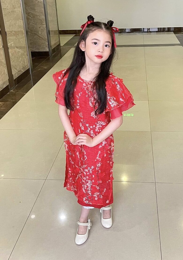 Lấy thiếu gia Việt kiều Đức, Mai Hồ đặt tên con theo họ mẹ rất hay, 2 đứa trẻ càng lớn càng y như tên gọi - 2