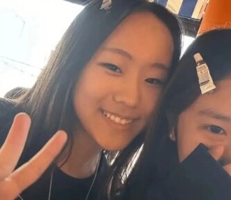 Mẹ là mỹ nhân đẹp nhất nước nhưng con gái sinh ra bị chê bai ngoại hình, cái kết sau 16 năm đứa trẻ trưởng thành - 4