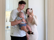 Yêu con - Đặng Văn Lâm và vợ hotgirl tuyển bảo mẫu chăm con trai, lương 13 triệu/tháng, chỉ yêu cầu 3 điều