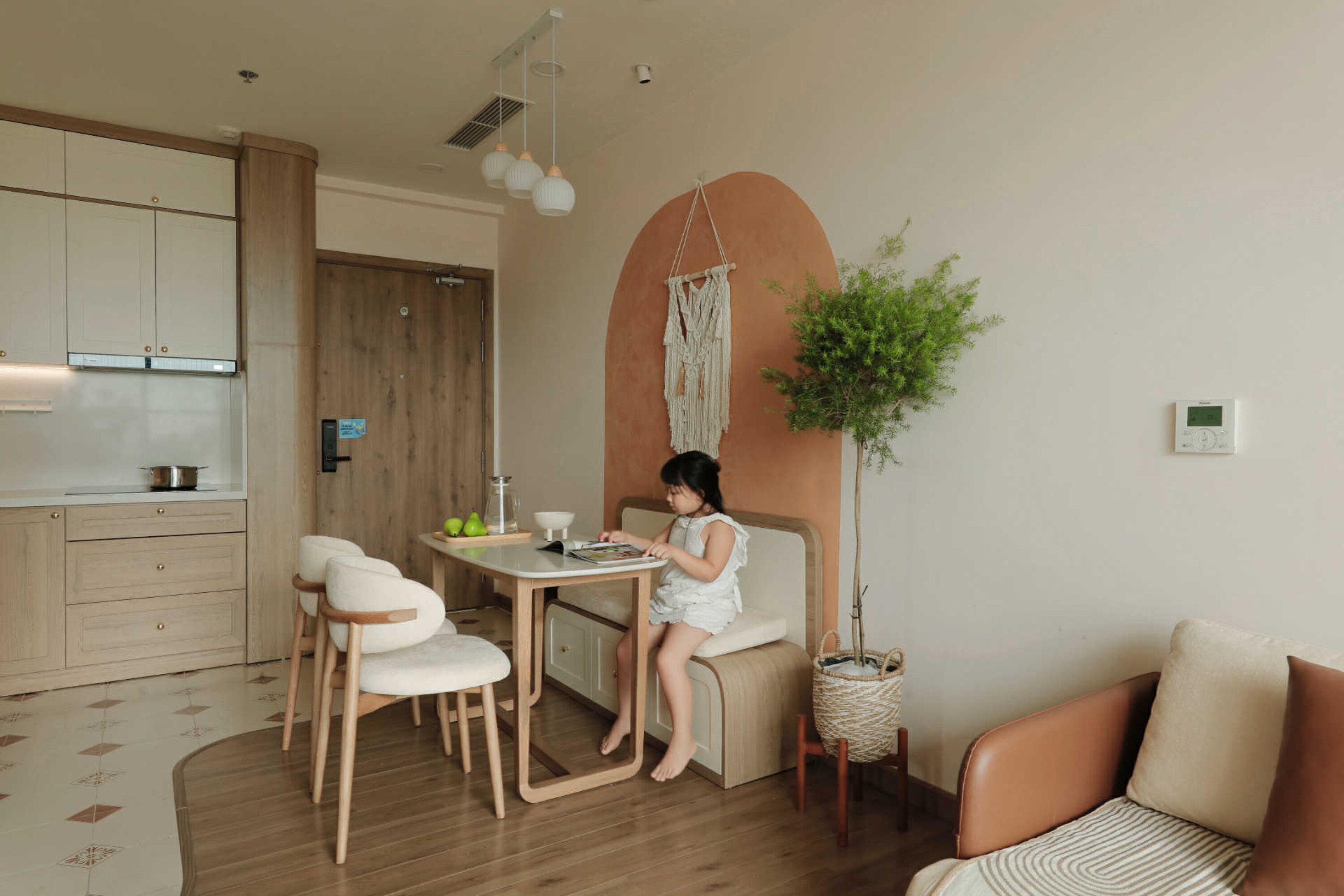 Cặp vợ chồng trẻ vay tiền mua chung cư Hà Nội, tự tay biến tổ ấm thành Nhật Bản thu nhỏ - 3