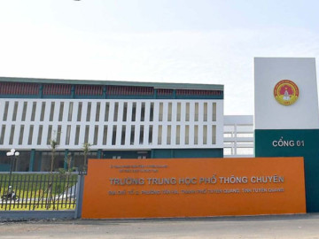 Gần 300 học sinh chuyên Tuyên Quang đạt 9, 10 điểm Toán tốt nghiệp