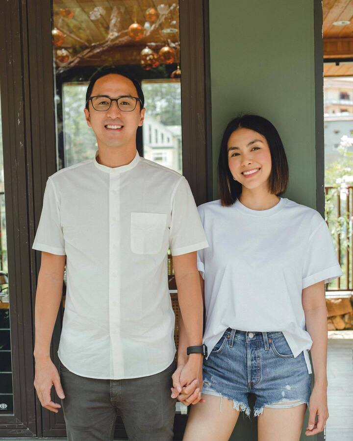 Sau khi kết hôn, cô hạn chế tham gia các sự kiện giải trí, tạm gác sự nghiệp diễn xuất để tập trung chăm lo cho gia đình và phát triển việc kinh doanh.