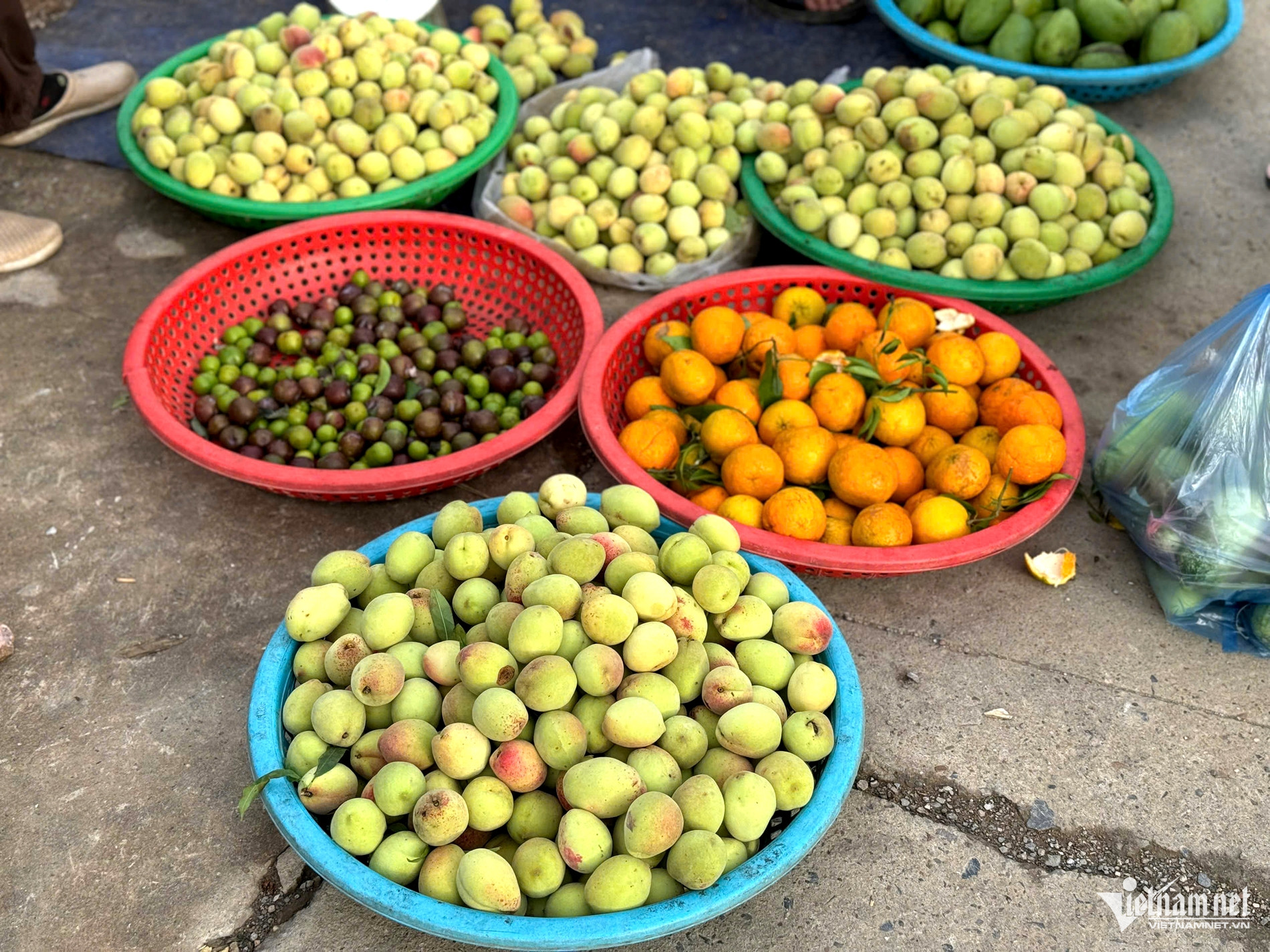 Một số loại nông sản cây nhà lá vườn ở xã Vân Sơn