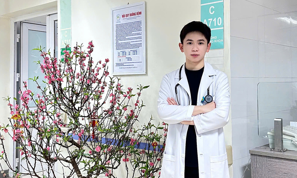 Bùi Trường Giang, sinh viên năm 3 ngành Y khoa, Học viện Y - Dược học cổ truyền Việt Nam. Ảnh: Nhân vật cung cấp