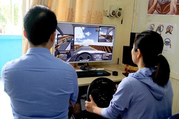 Từ ngày 1/7/2026, quy định mới bỏ phần thi sát hạch lái xe mô phỏng trên máy tính.