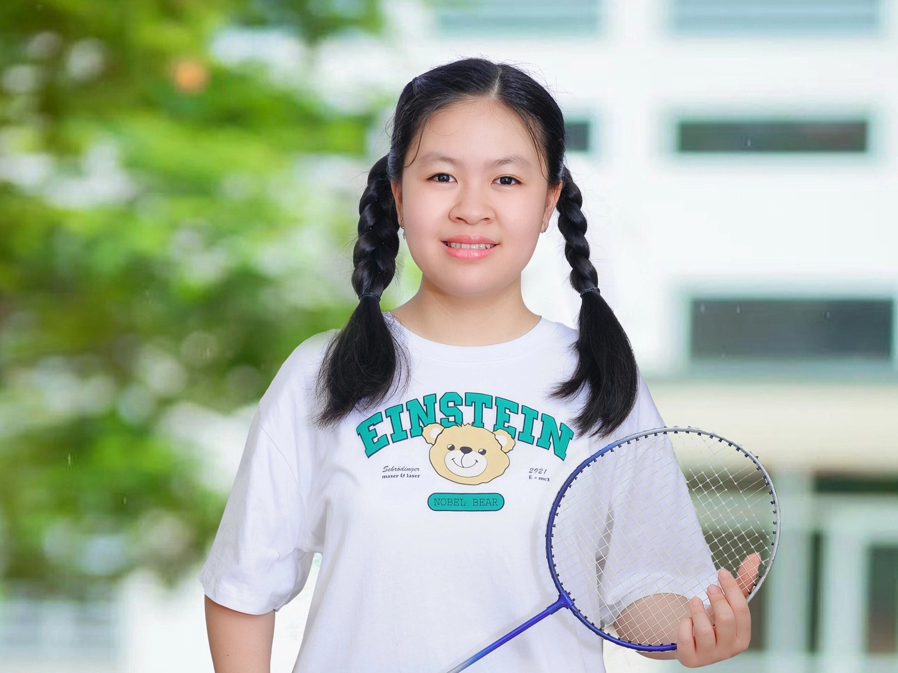 Vũ Nguyên Nguyên gây ấn tượng khi giành Huy chương Vàng Olympic Vật lý quốc tế với điểm tuyệt đối ở bài thi lý thuyết. Ảnh: NVCC