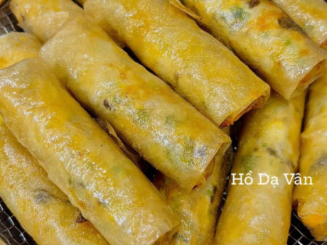 Đừng làm nhân nem rán chỉ với thịt, miến, mộc nhĩ… thêm loại hạt giòn ngọt này đảm bảo hương vị mới lạ, hấp dẫn