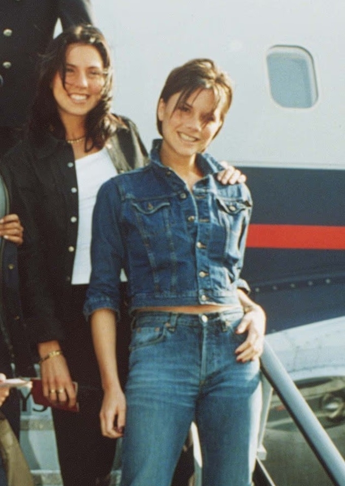Phong cách của Victoria Beckham trong thập niên 1990. Ảnh: Instagram Victoria Beckham
