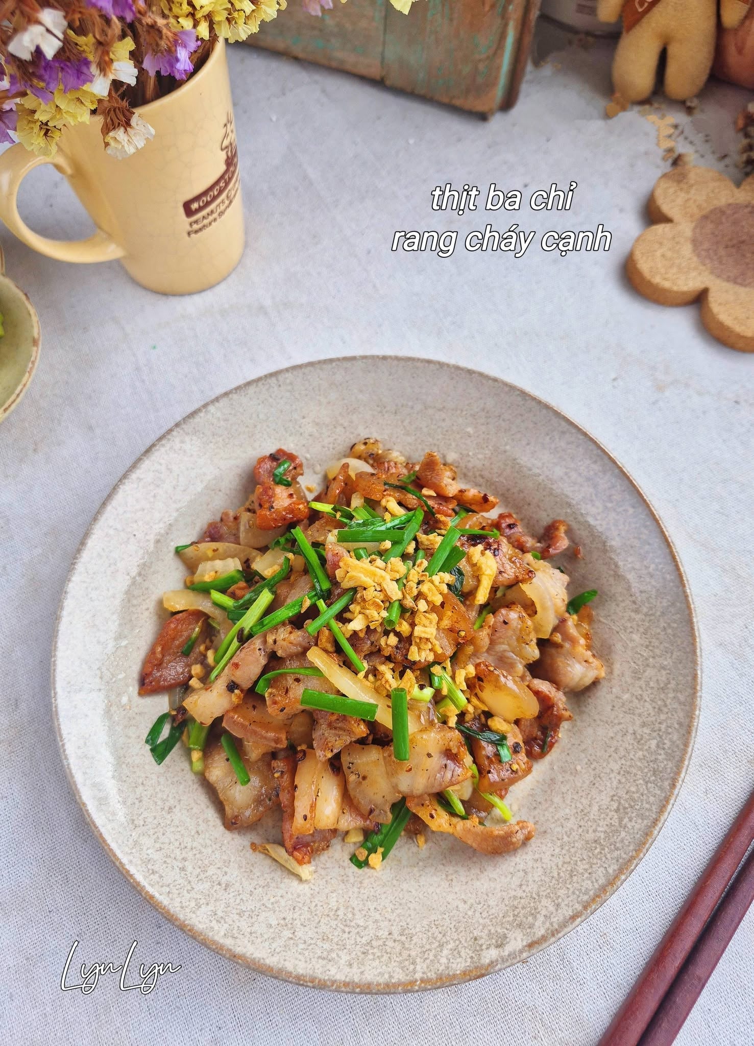 Rang thịt ba chỉ rang cháy cạnh nhất định phải cho thêm loại củ này, mon ăn thơm phức, đậm đà hấp dẫn - 2