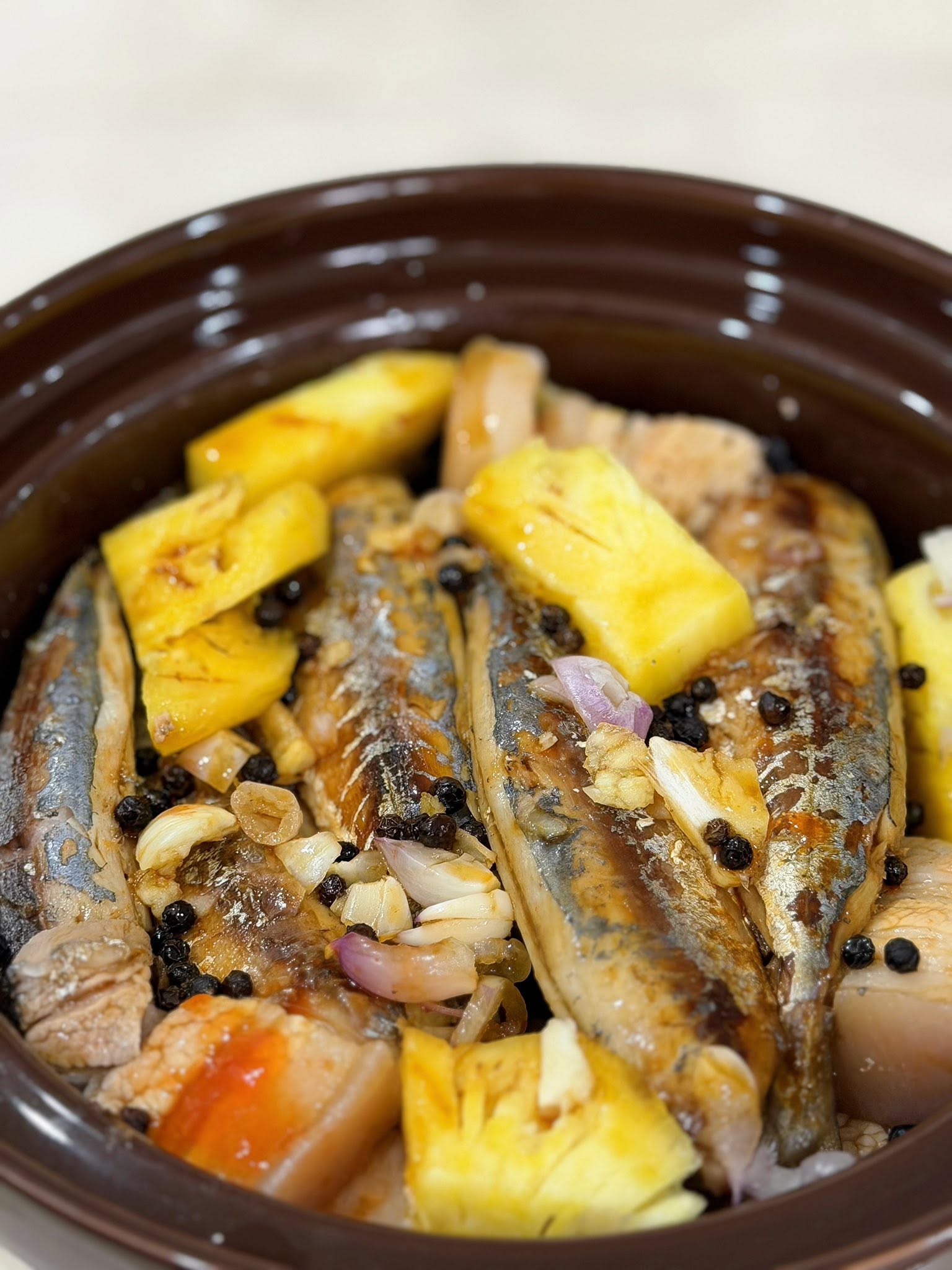 Loại cá rẻ tiền, hàm lượng omega 3 tương đương cá thu, đem kho với loại quả này đảm bảo amp;#34;đánh bayamp;#34; nồi cơm - 5