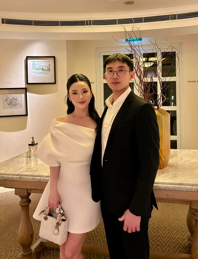 Midu và ông xã Minh Đạt đẹp đôi như bước ra từ tiểu thuyết.