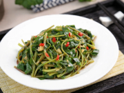 Bếp Eva - 2 loại rau dại, mọc đầy góc vườn, chắc bụng, no lâu còn thanh nhiệt, giải độc, mùa hè ăn tinh thần phấn chấn
