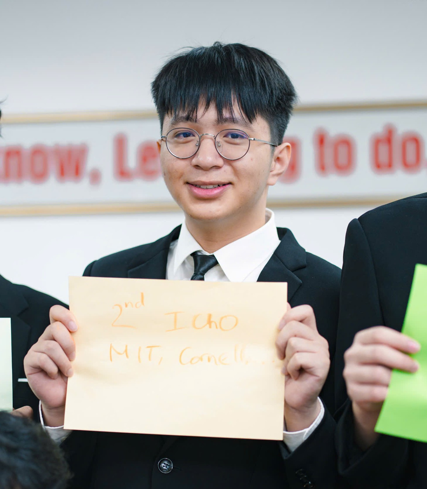 Nguyễn Mạnh Tuấn giành 2 Huy chương Vàng liên tiếp tại kỳ thi Olympic Hóa học quốc tế các năm 2025 và 2026. Ảnh: NVCC