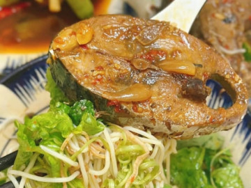 Loại cá chứa protein cao hơn cá nục, ít calo hơn cá thu, giàu omega 3, tốt tim, bổ não, đem nấu món siêu “hot”