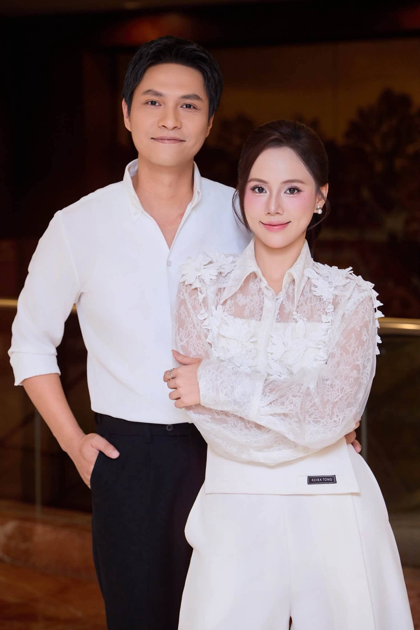 Minh Thu chia sẻ áp lực khi đóng cùng bạn trai Tô Dũng. 
