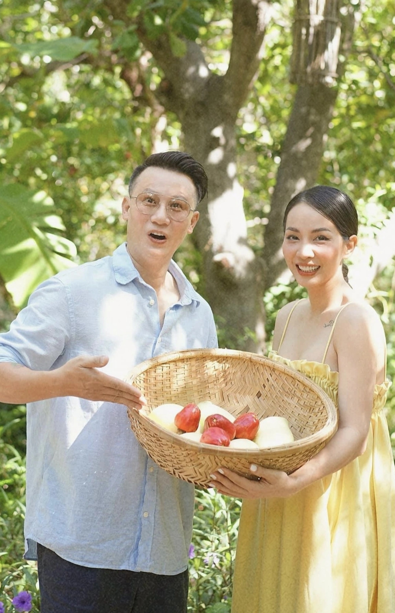 Cặp đôi vượt qua nhiều biến cố để gìn giữ tổ ấm tròn đầy như hiện tại. 