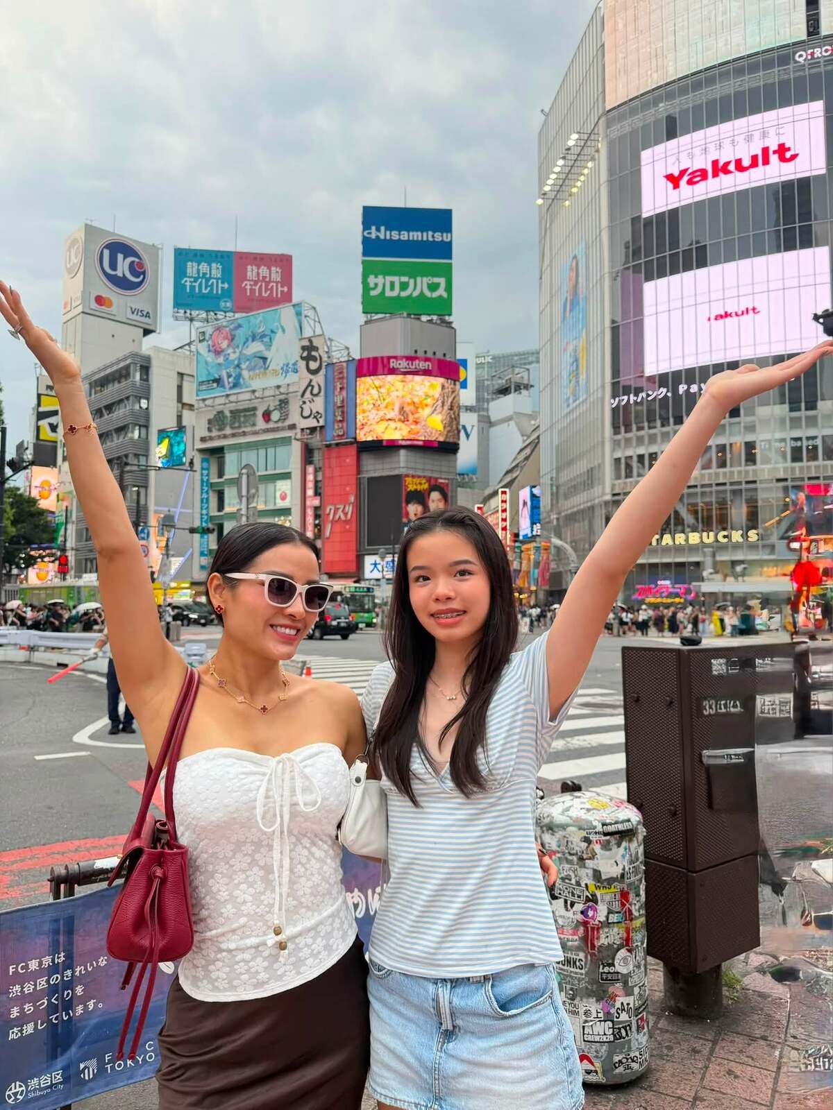Hơn nữa, người đẹp thấy kỳ nghỉ càng trọn vẹn khi nhìn Mia háo hức và hạnh phúc khám phá Nhật Bản, giống như vừa hoàn thành một giấc mơ.