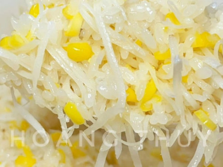 Loại hạt vàng ươm, chứa vitamin gấp 5-10 lần gạo và lúa mì, đem nấu xôi thơm phức, dẻo ngọt đẹp mắt