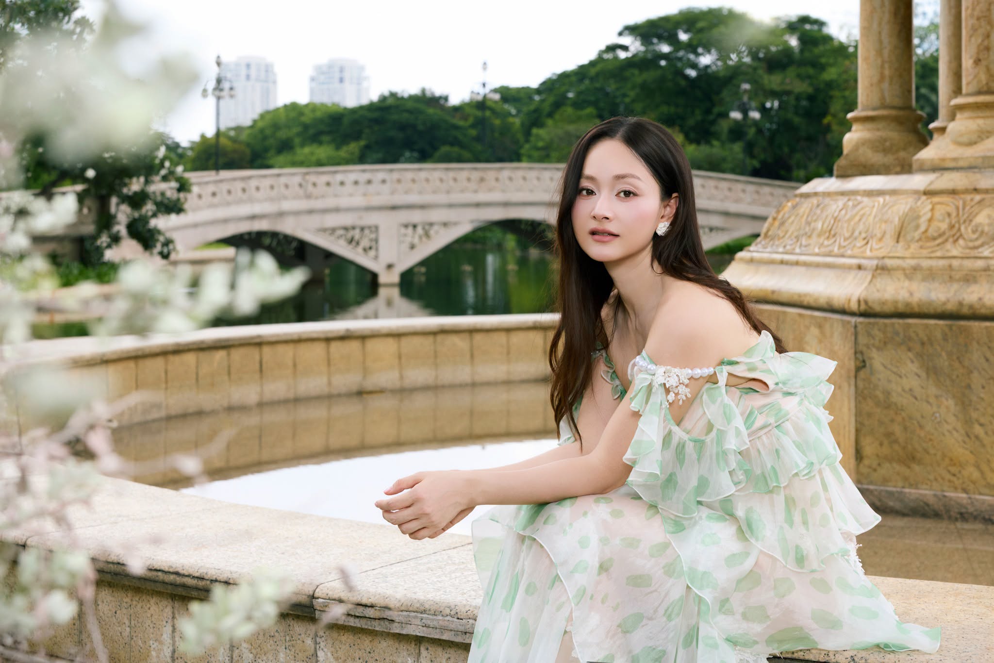 Sau phiên tòa phúc thẩm hôm 6/5, hai bé Lina Linh và Mia Mai được giao cho Lan Phương trực tiếp nuôi dưỡng trong khi chồng cũ cô - David Duffy - có quyền thăm nom và nghĩa vụ cấp dưỡng hàng tháng.