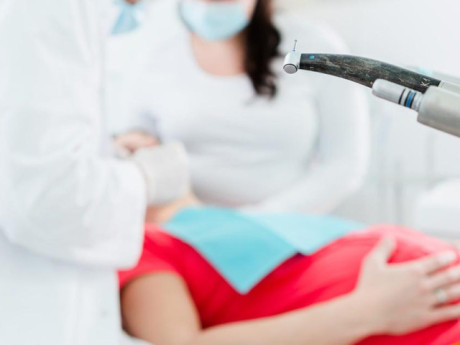 Sức khỏe răng miệng thai kỳ: Những điều mẹ bầu không thể bỏ qua