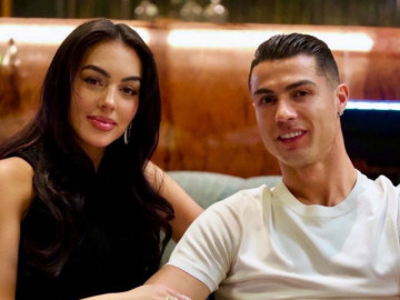 Giải trí - Ronaldo bí mật cưới Georgina đúng một năm sau màn cầu hôn