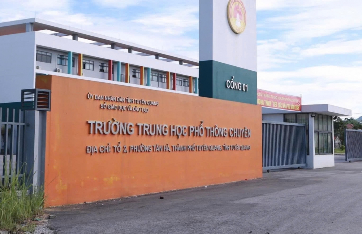 328 thí sinh được bố trí tại 15 phòng thi, giữ nguyên số báo danh