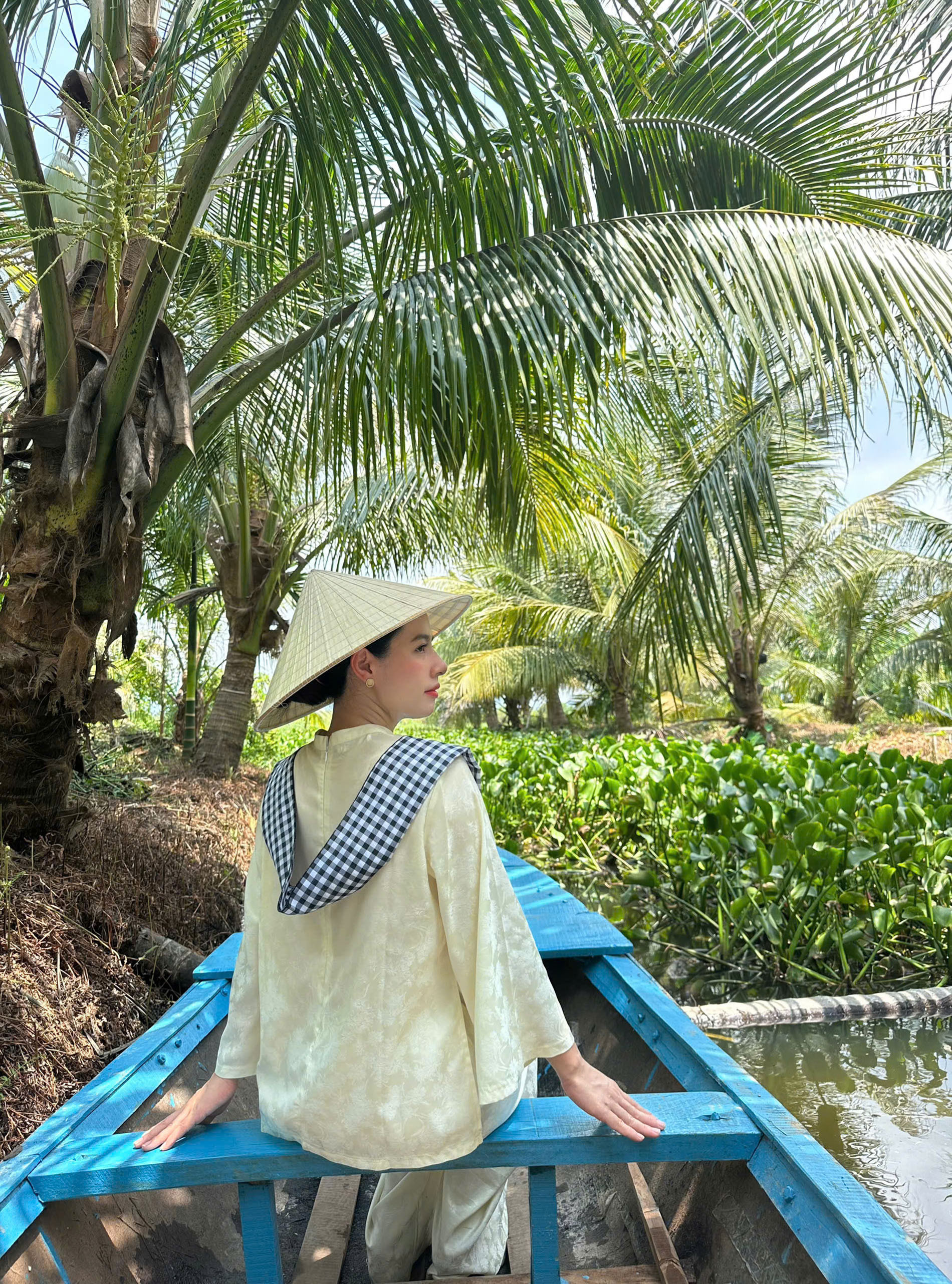Điểm Đến Như Amp;#34;Miền Tây Thu Nhỏamp;#34; Cách Hà Nội 140Km, Khách Chèo Xuồng, Ngắm Sen - 2