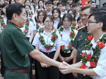 Cậu học trò con nhà lính và hành trình đến Huy chương Bạc Vật lý châu Âu