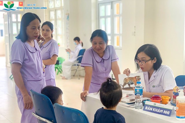 (nguồn ảnh: Trang tin Bệnh viện Nhi Trung ương).