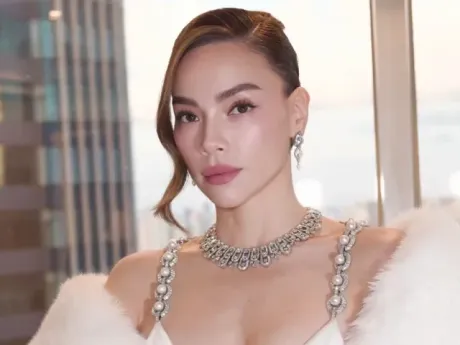 Hồ Ngọc Hà đáp trả Lưu Diệc Phi